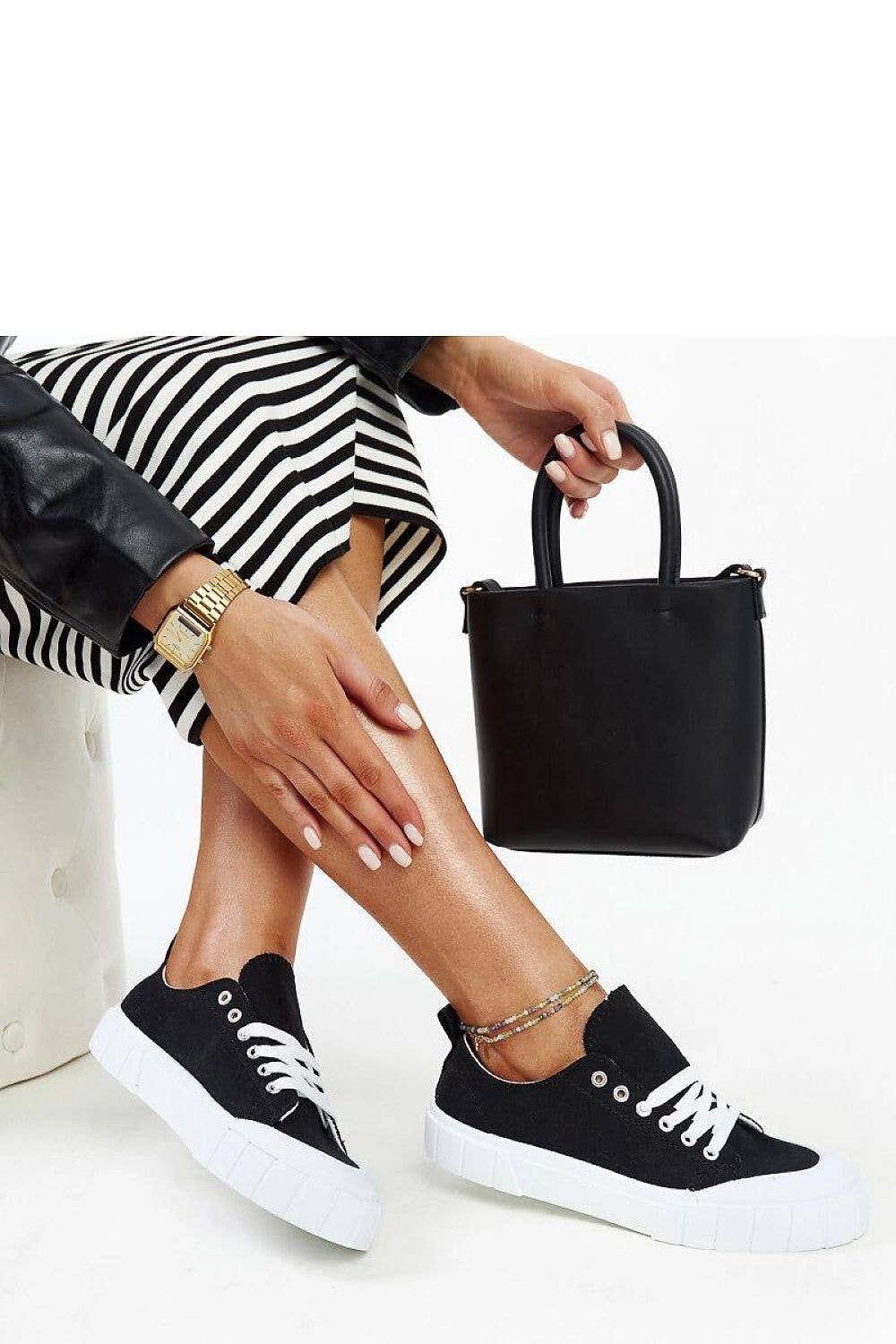 Lieber Deem Marktplatz - Wholesale Lifestyle Sneakers - Women's - Sneakers Model 207371 Solea19