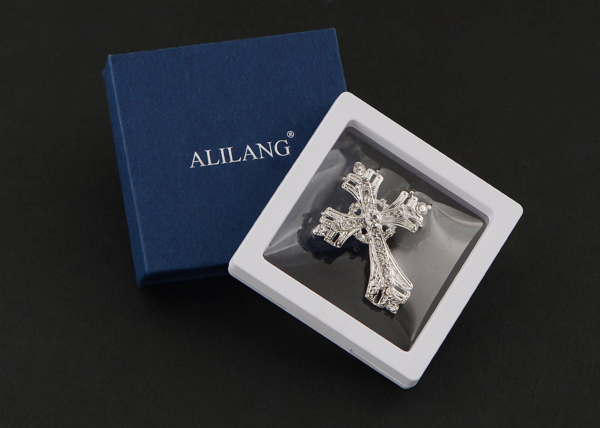 AK Brand - Vendita all'ingrosso Spille - Spilla a forma di croce religiosa argentata con strass52