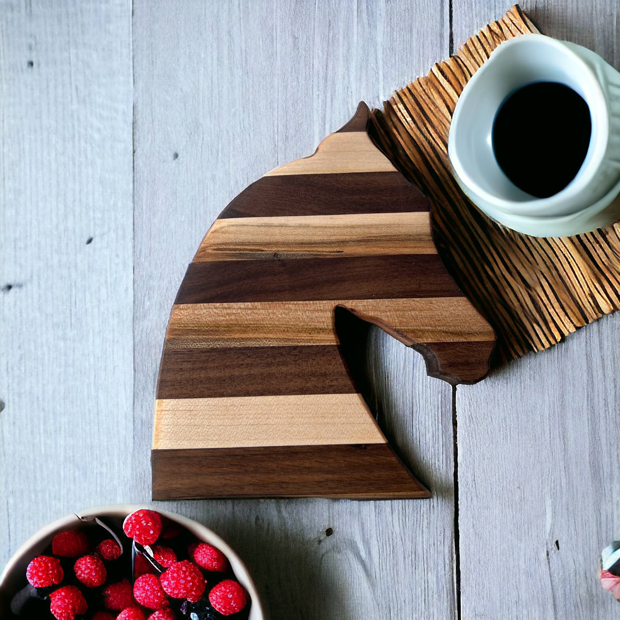 TG Designs - Wholesale Cutting Board - Horse Head Charcuterie / Cutting Board Medium17