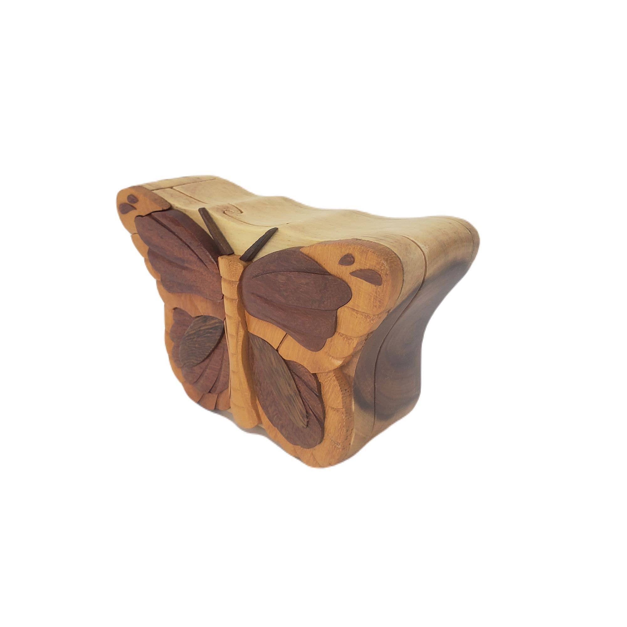 Carver Dan's – wholesale Decorative box – Wild Butterfly - Carver Dan's, hand-crafted gift box.
4