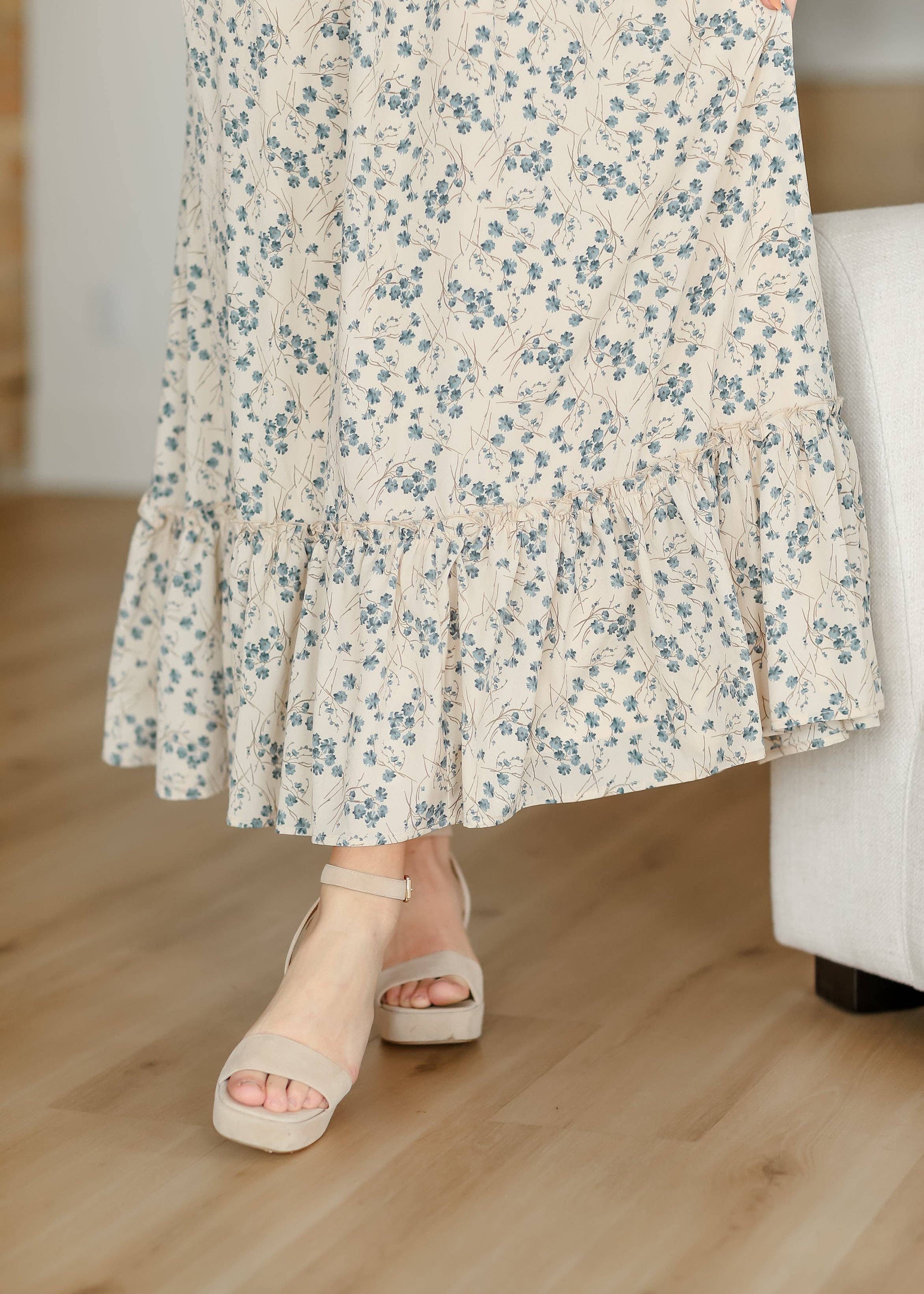 Inherit Clothing Company – wholesale Dress – Women's – Isabella V Neck Flutter Sleeve Floral Maxi Dress6