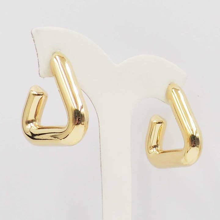 Boucle d'oreille en acier inoxydable triangle tubulaire doré 1,25" pour la vente par What's Hot