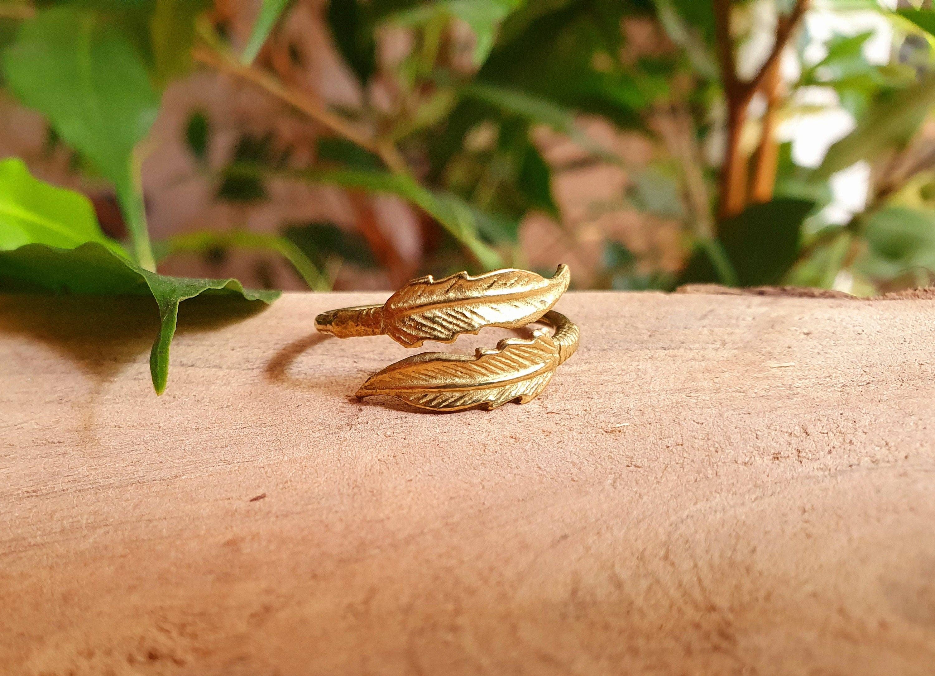 Kaali Boutique – wholesale Band/stacked ring – Brass Feather Boho Ring /  Ethnic / Rustic / Festival / Tribal / Blue / Hippie / Gypsy / Psy / Stone / Feather ring / Feather jewellery1