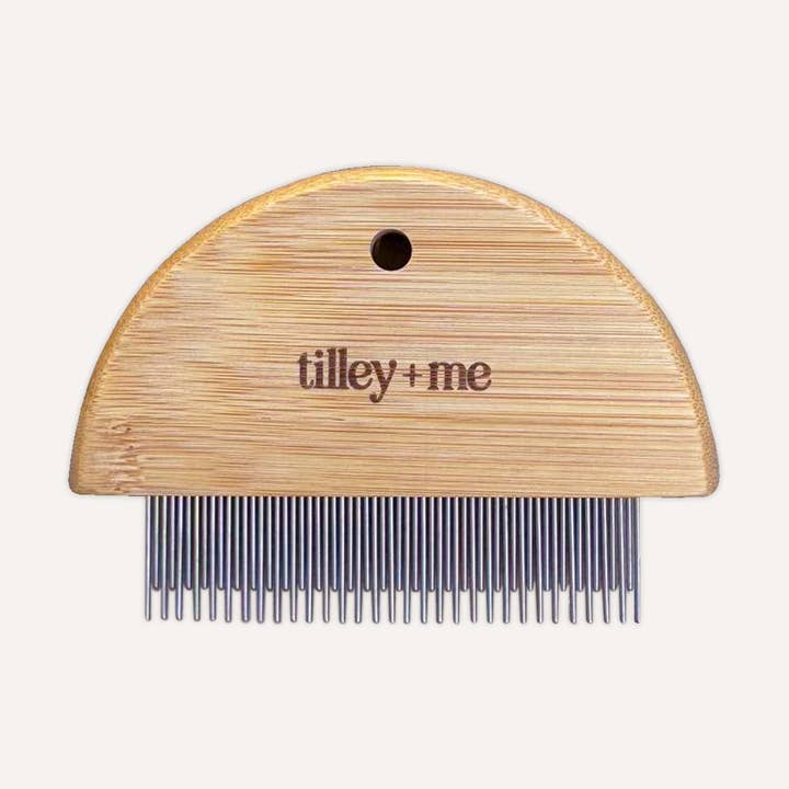 Bamboo Flea and Detangler Comb for Pets for wholesale by Tilley + Me