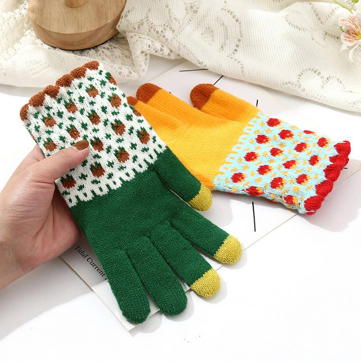 ACCITY - Wholesale Gloves - Unisex - Cute Knit Gloves for Women – Touchscreen Warm_CWAG014714