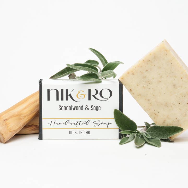 Bois de santal et sauge pour la vente par Nik and Ro