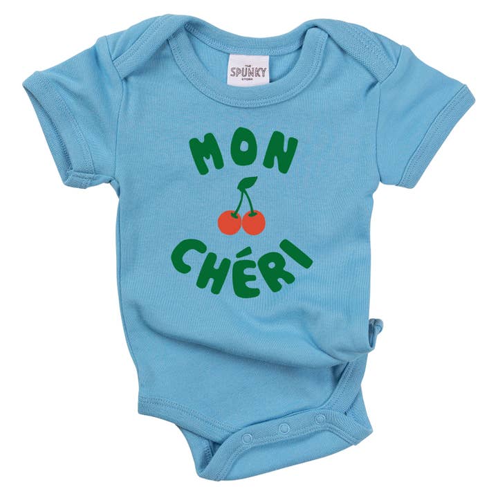 Spunky Stork - Vendita all'ingrosso Maglietta serigrafata - Bambini - Maglietta biologica con grafica 'Mon Chéri' e ciliegie per bebé e bambini7
