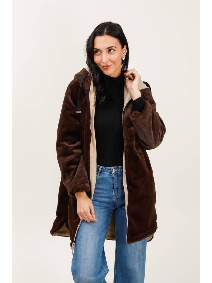 Attrait Paris - Wholesale Parka - Women's - Long hooded parka, reversible fur (Copy)19