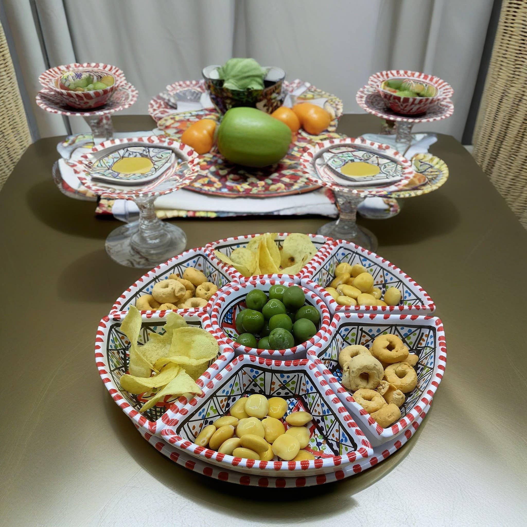 Etnico del Mondo – wholesale Förrättsservering – Rund Keramikförrättsbricka från Tunisien, handmålad #56