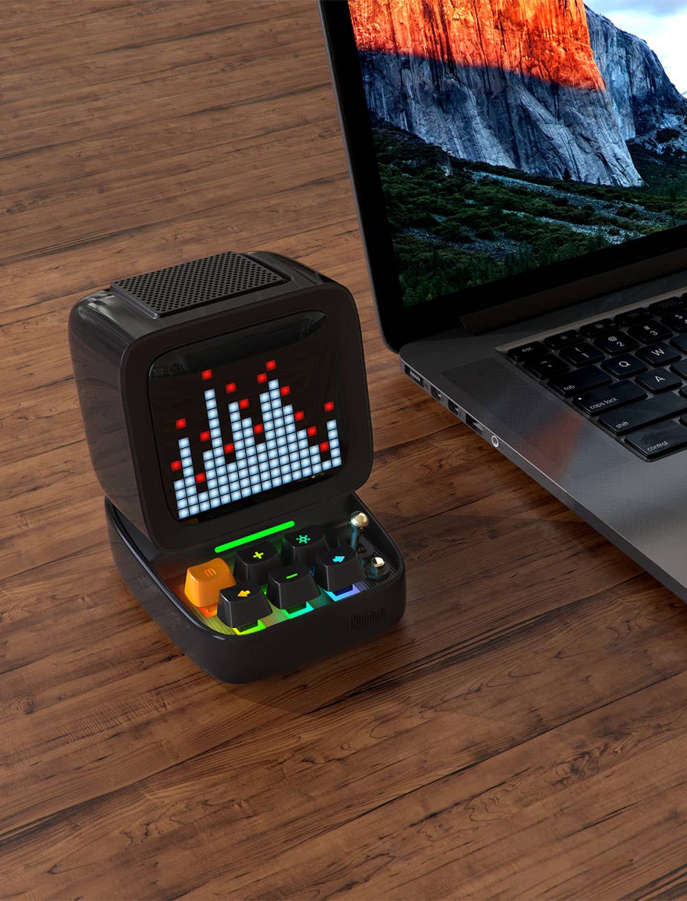 RESET CLUB - Wholesale Speakers - SPEAKER BLACK - DITOO PRO BLUETOOTH SPEAKER - DIVOOM1