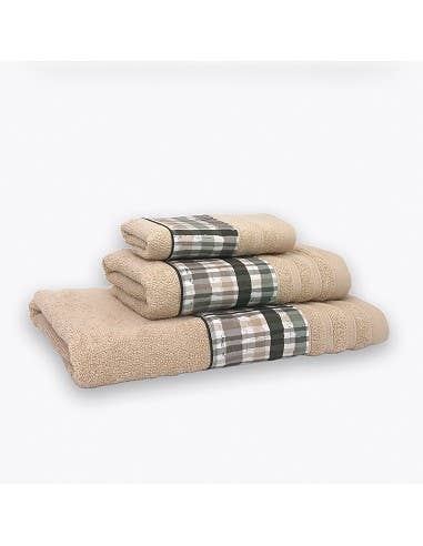 Barceló Hogar – Großhandel Handtuchset – Set von 3 R.A. Handtüchern mit Wandlampe (Bide, Lav, Duc) Hudson2