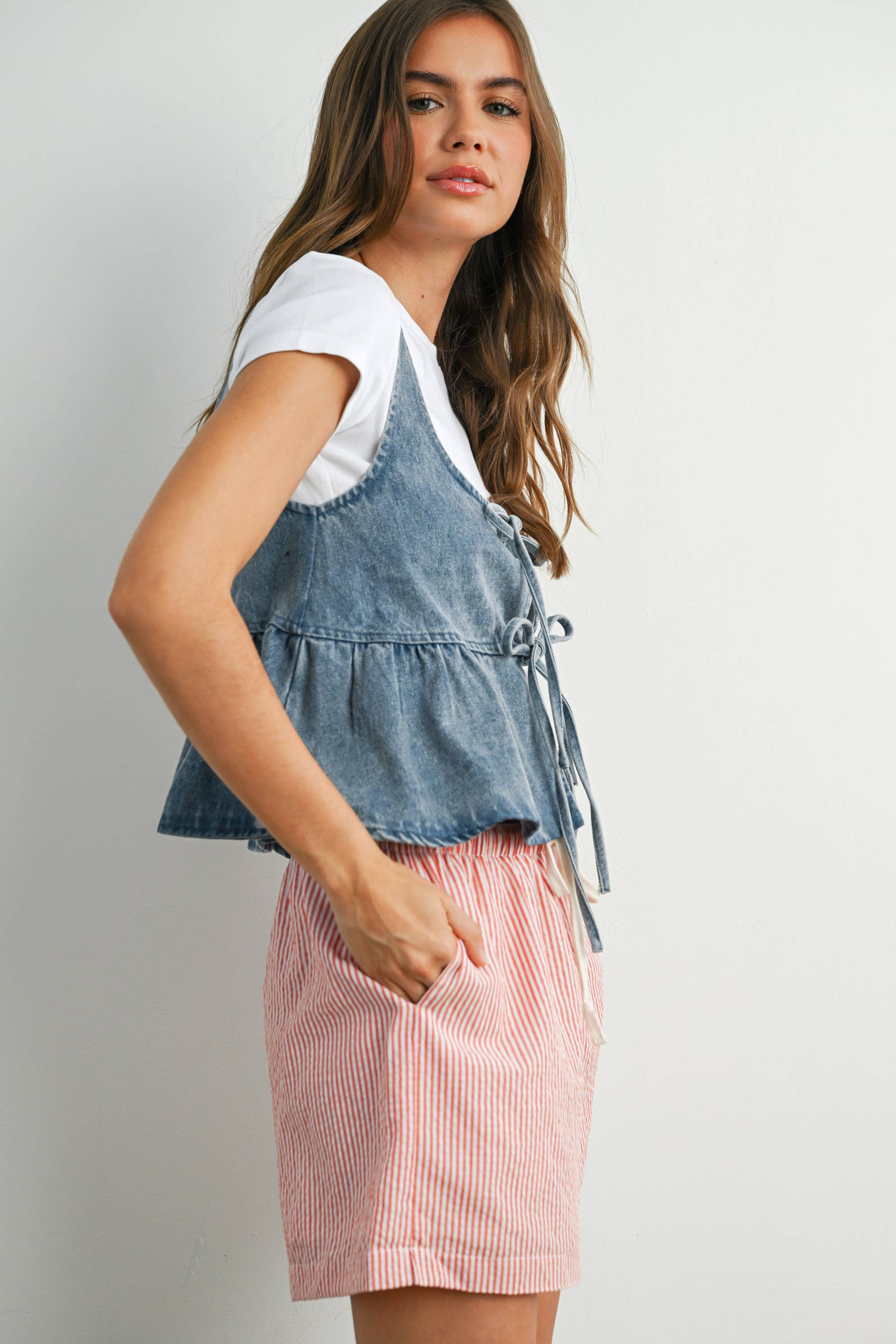 BUTTERMELON - Wholesale Camisole - Women's - Ruffled Hem Tie-Front Tank Top - BMT774410