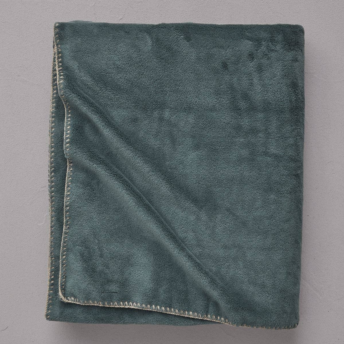 Sylvie Thiriez - Wholesale Throw Blanket - Polar plaid Bien au chaud Vert irlande 1