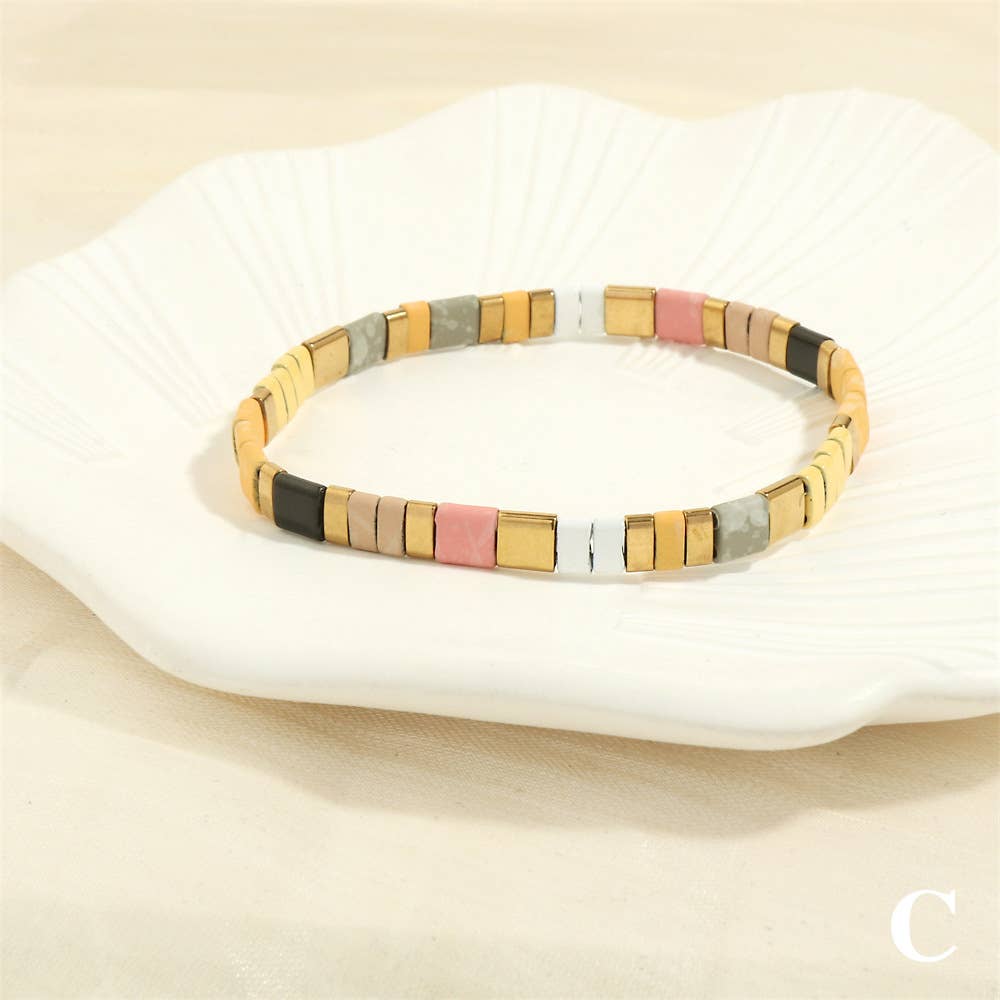 Mio Queena – Engroshandel Perlearmbånd – 5 mm TILA perle armbånd med elastik - BJ82