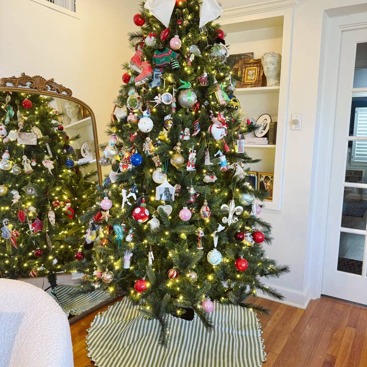 Clover Fridays - Wholesale Tree Skirt - Junie Tree Skirt3