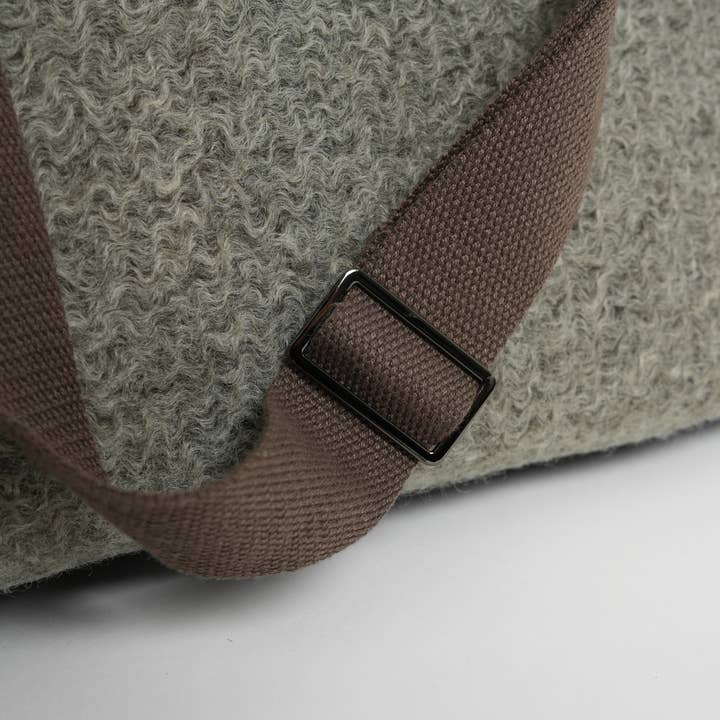 Staey - Wholesale Pet Carrier - Dog - Carrier Bag Curl | Taupe3