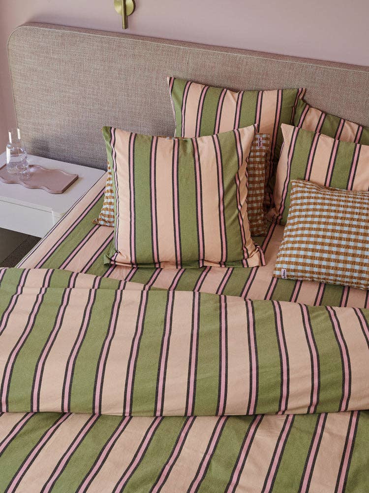 Mosey Me - Wholesale Fitted Sheet - Carnival Stripe Fitted Sheet1