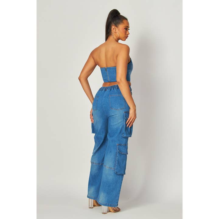 Miss 8 – Engroshandel Top- og buksesæt (IKKE Loungewear) - Dame – Denim sæt med stropløs top og cargo bukser med vidde13