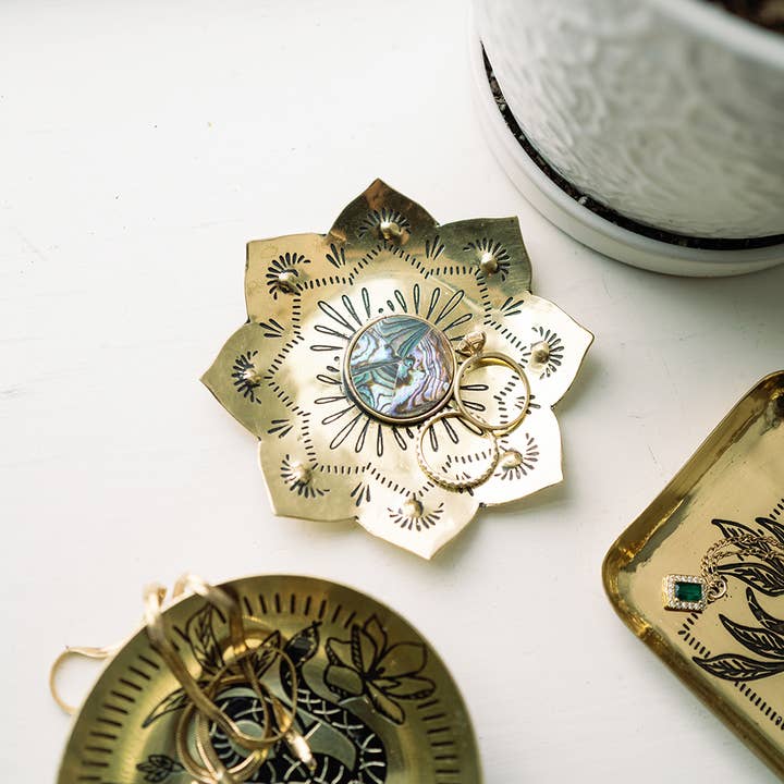 Matr Boomie Fair Trade - Wholesale Jewelry Dish - Kairavini Lotus Catch All Tray, Ring Dish - Brass, Abalone2