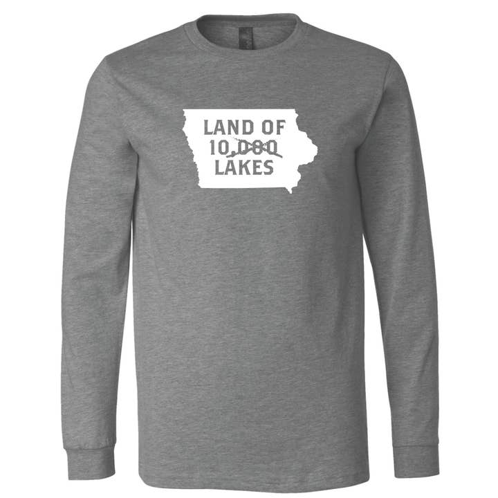 T-shirt à manches longues Land of 10 Lakes Iowa pour la vente par Iowa Awesome