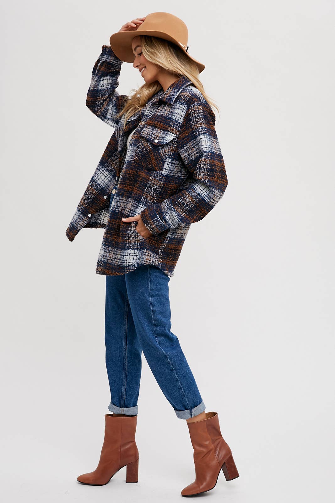 Bluivy - Wholesale Shirt Jacket/Shacket - Women's - BUTTON DOWN FLANNEL SHACKET5