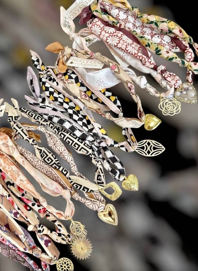 Freely Cece LLC - Vente Colliers à pendentif - Collier Charme Écharpe Tendance9