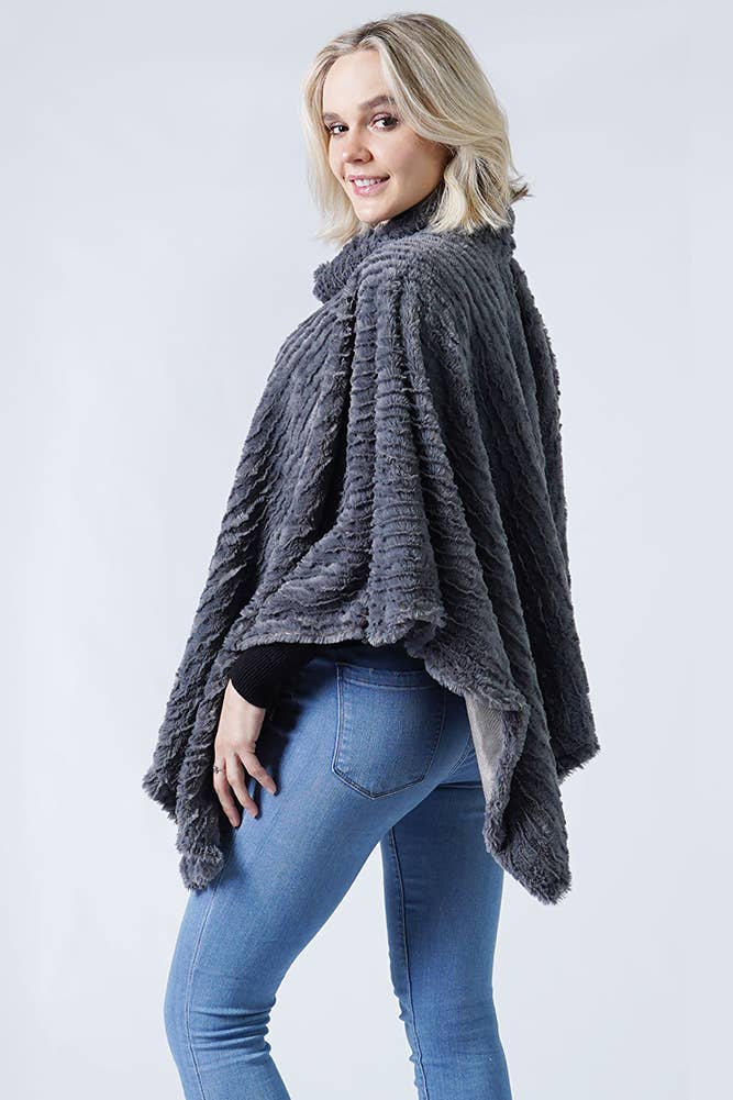 Hana - Wholesale Poncho - Women's - Stripe Pattern Faux Fur Poncho9