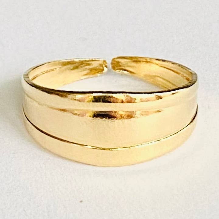 Bague Elena pour la vente par NAO JEWELS