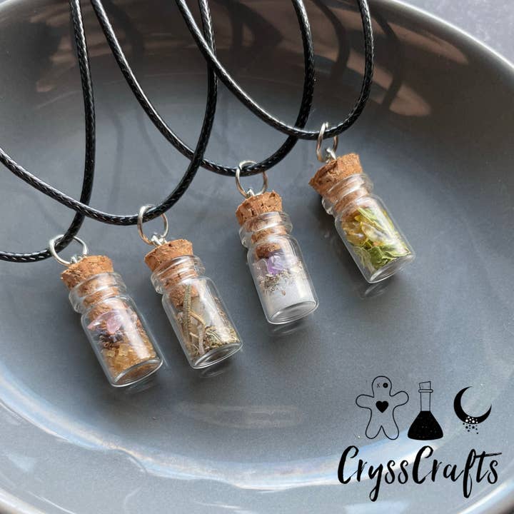 CryssCrafts – wholesale Pendant/charm necklace – Mini Spell Jar Necklace