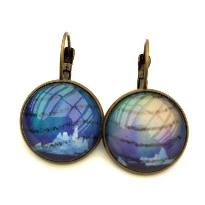 2007 Polar Lights - Aurora australis stempel - Postzegel sieraden - Postzegel Oorbellen - Franse clip oorbellen in antiek bronzen afwerking voor wholesale door Postage Stamp Jewelry