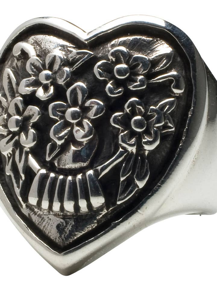 Cuore floreale R per la vendita all'ingrosso da parte di Femme Metale