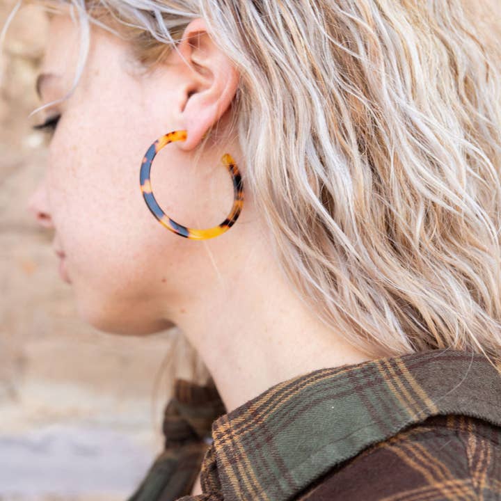Spiffy & Splendid - Wholesale Hoop Earrings - Cameron Hoops - Tortoise // Jewelry, Earrings, Fall4