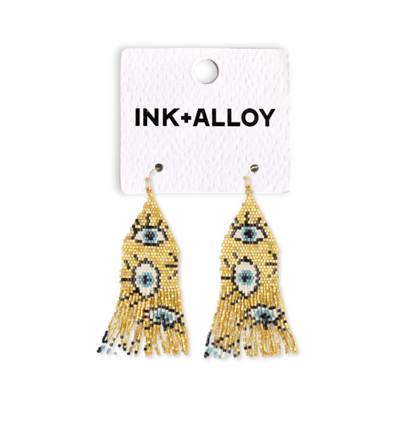 INK + ALLOY – Brincos com berloques por atacado – Brincos de Franjas com Missangas Olho Mau Delilah Ouro por Atacado2
