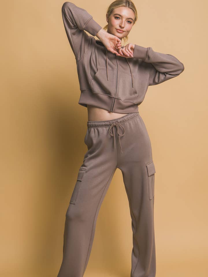 CARGO POCKETS FULL LENGTH ELASTIC WAIST SWEATPANTS for wholesale by Bestto
