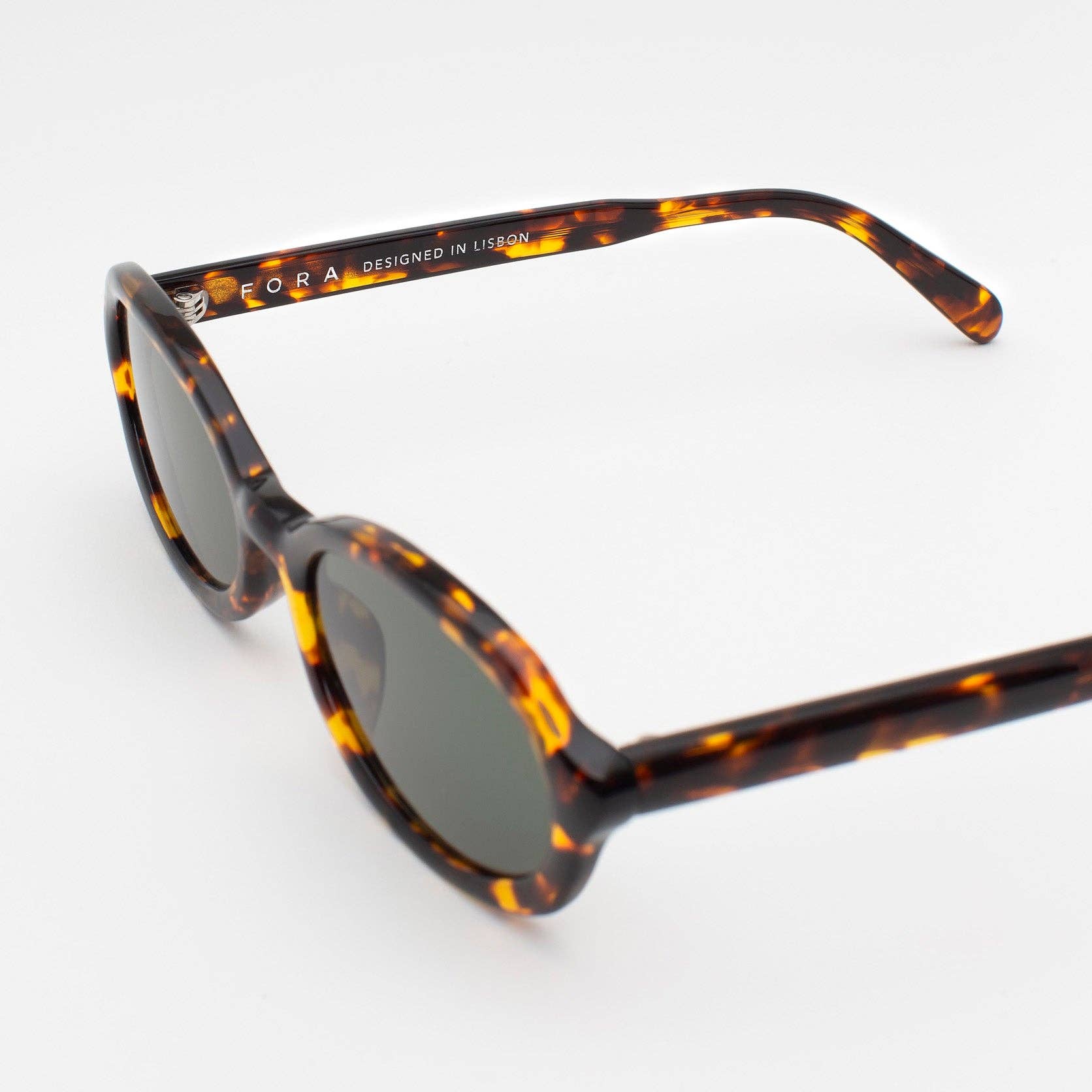 FORA - Wholesale Sunglasses - Unisex - Women's Cat-Eye Sunglasses | Creator | Acetate6