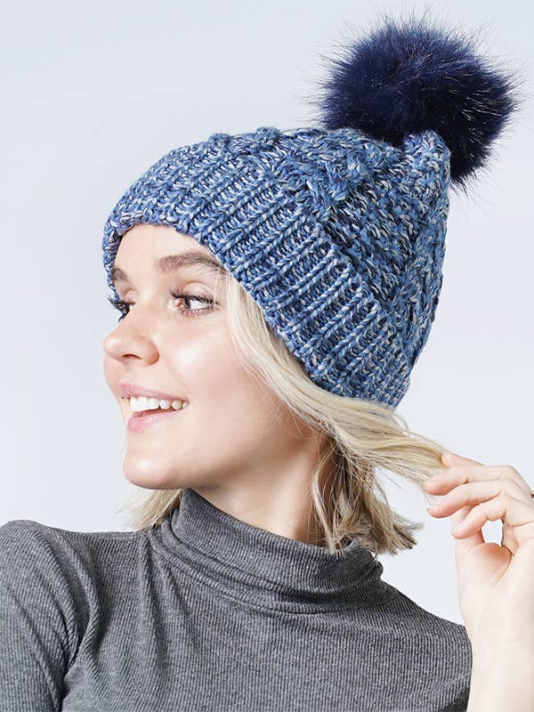 Jewelry Max – wholesale Mössa - Dam – (#010) FÄRGSTICKAD MÖSSA POMPOM0