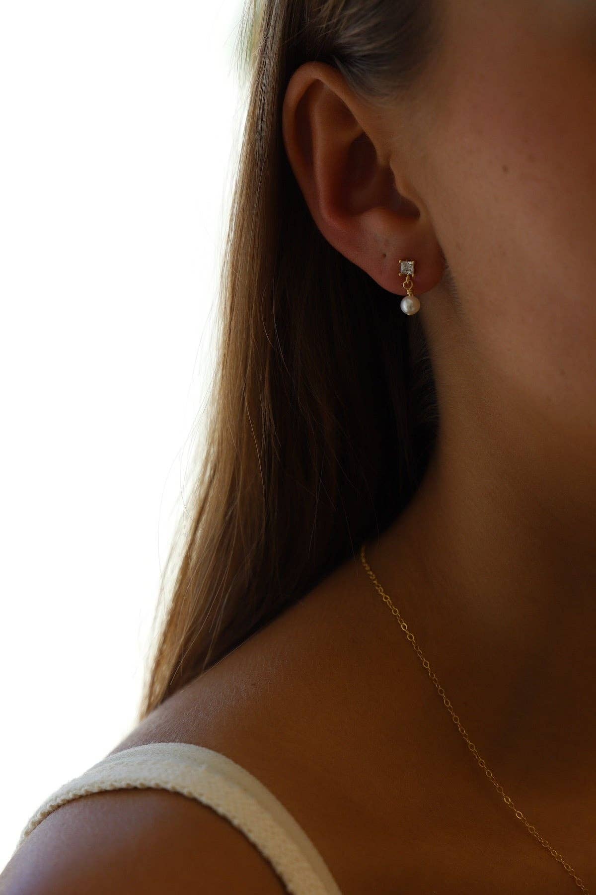 Katie Waltman Jewelry - Vente Clous d'oreille - CLOUS D'OREILLES EN PERLES CLAIRE1