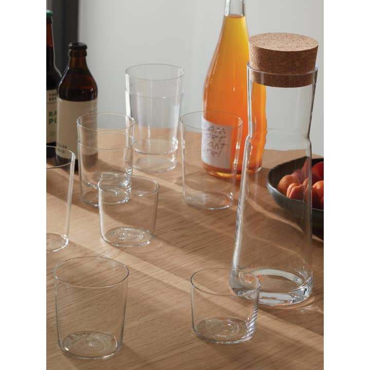 LSA International – wholesale Carafe – Gio Carafe & Cork Stopper 1.35L Clear