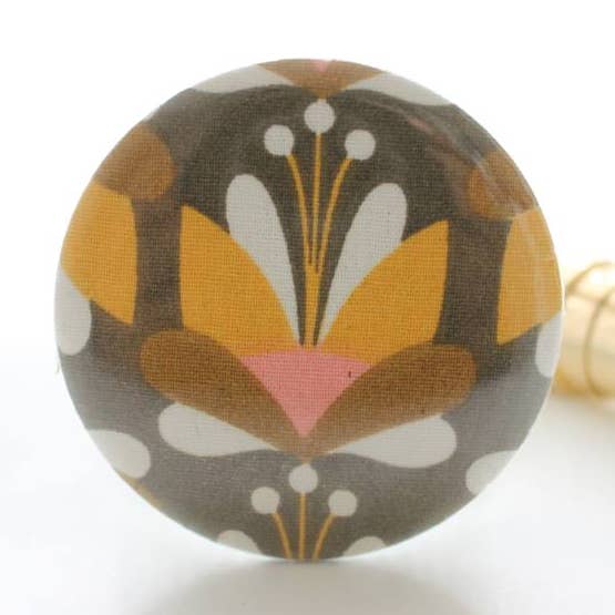 Bella flowers retro fickspegel för wholesale av Sabrina Trefle