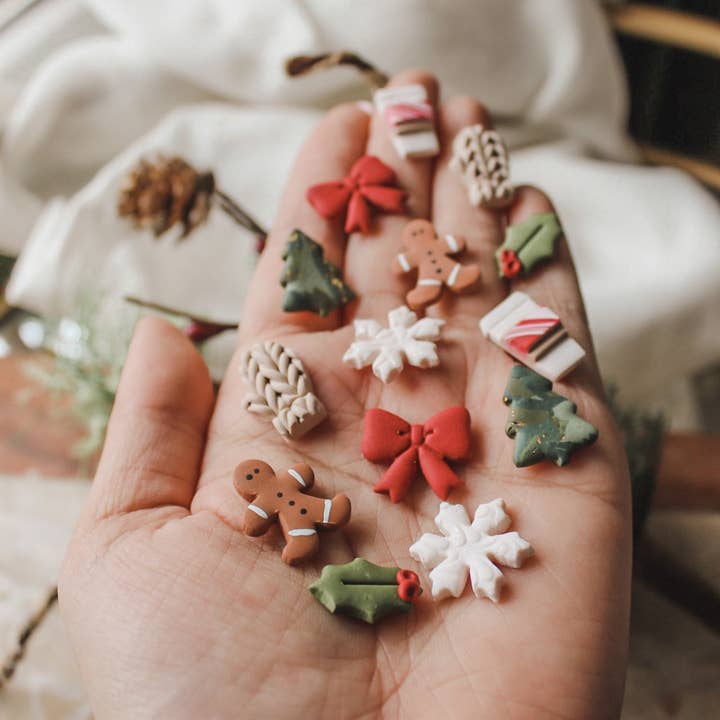 Indigo Clay Jewelry - Vendita all'ingrosso Parure di gioielli - Confezione di orecchini a perno Holiday1