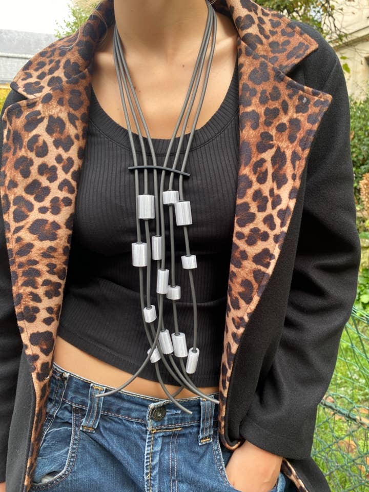 Collar Triton para venta al por mayor de Samuel Coraux