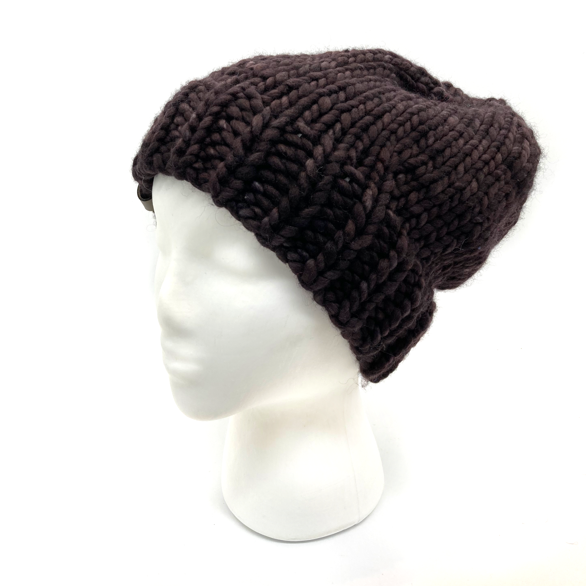 Knit Witts Global – Gorro - Mulher por atacado – Gorro Quotidiano Slouchy | 100% Lã Merino | Castanho1