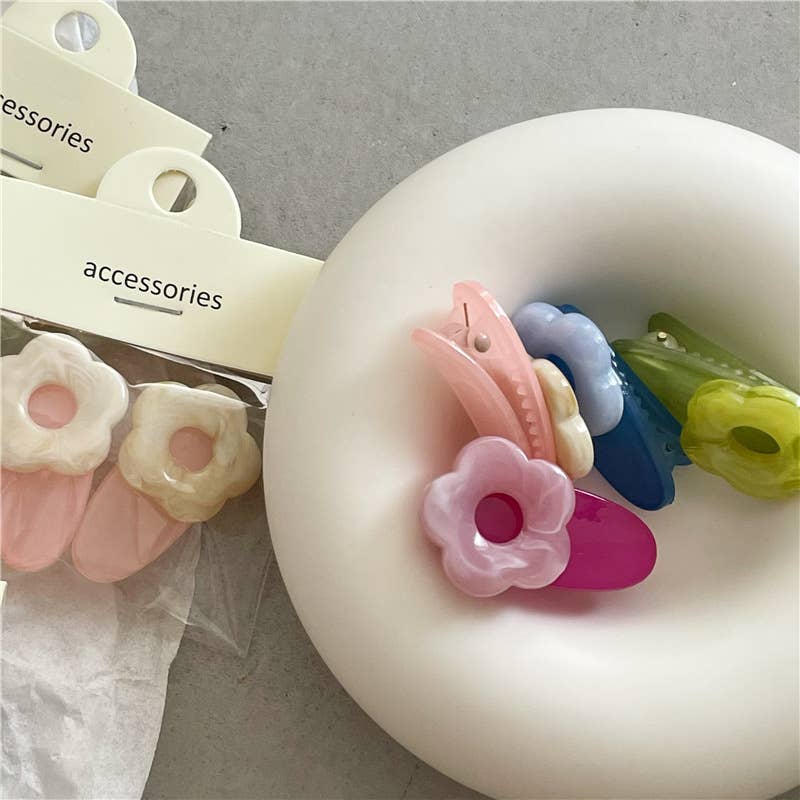 Tourtiwi - Wholesale Hair Clip - Kids - Two-Pack of Cute Colorful Flower Duckbill Clips5