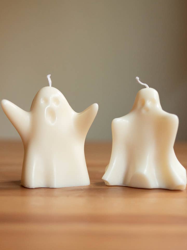 Ghost Candle for wholesale by Sapphic Dreams