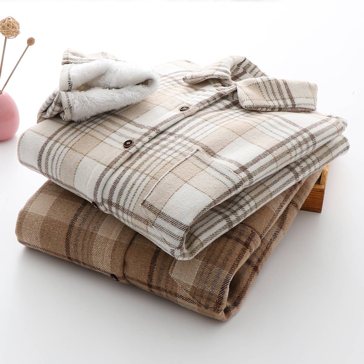 Rosa Clothing - Wholesale Shirt Jacket/Shacket - Women's - Plaid warm fleece lined button shirt jacket Shacket23