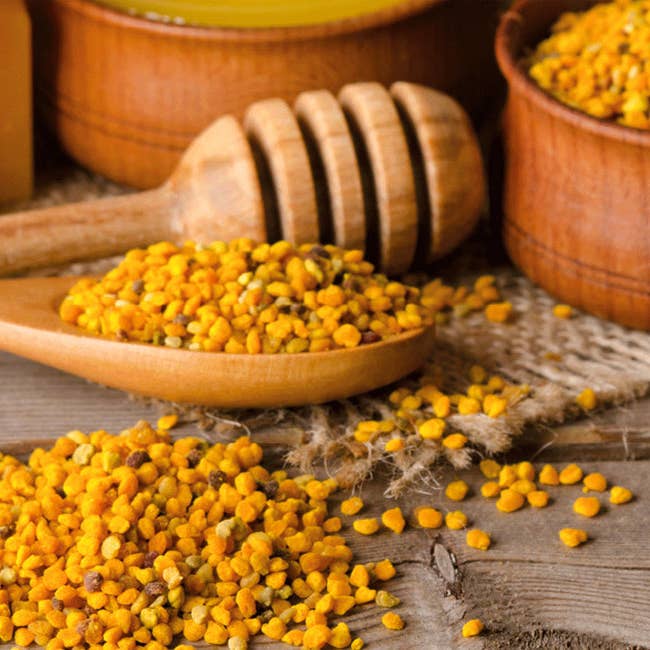 Basic Layers - Wholesale Bar Soap - ARTISAN HAND MADE SCENTED HONEY POLLEN SOAP1