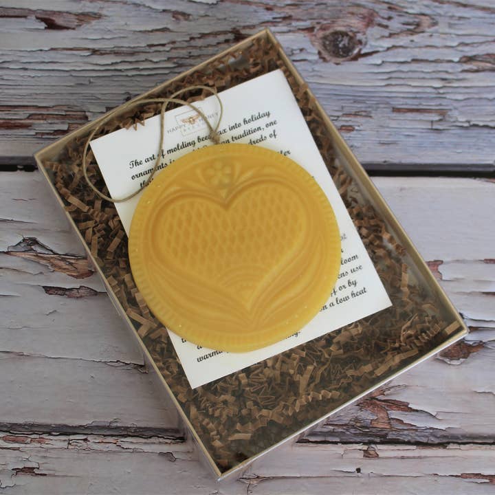 Happy Honey Bee Co. - Wholesale Ornament - Primitive Heart Door Hanger, Folk Art Heart Ornament4