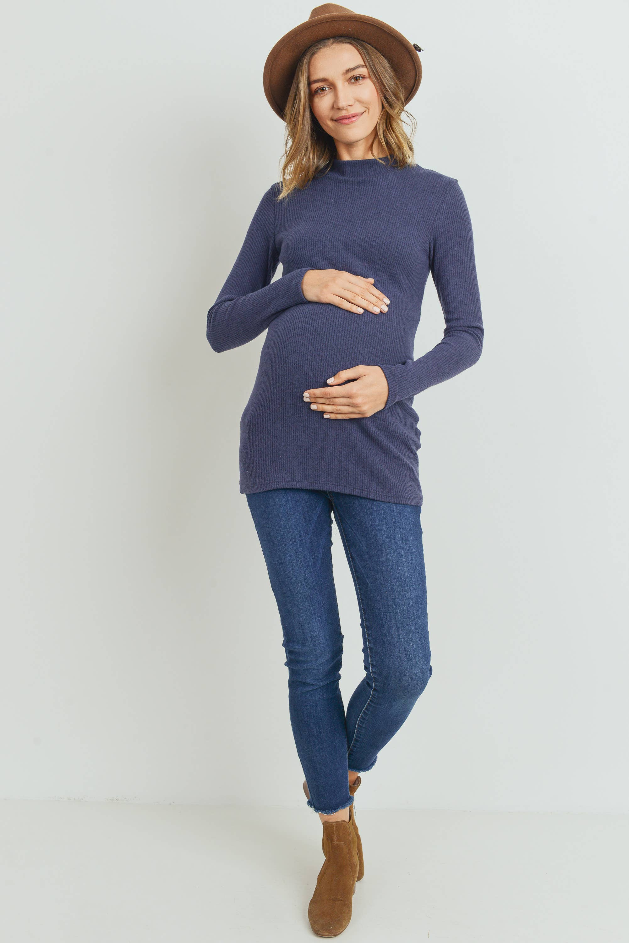 Hello Miz - Vente Haut - Top côtelé de maternité à col montant et manches longues37