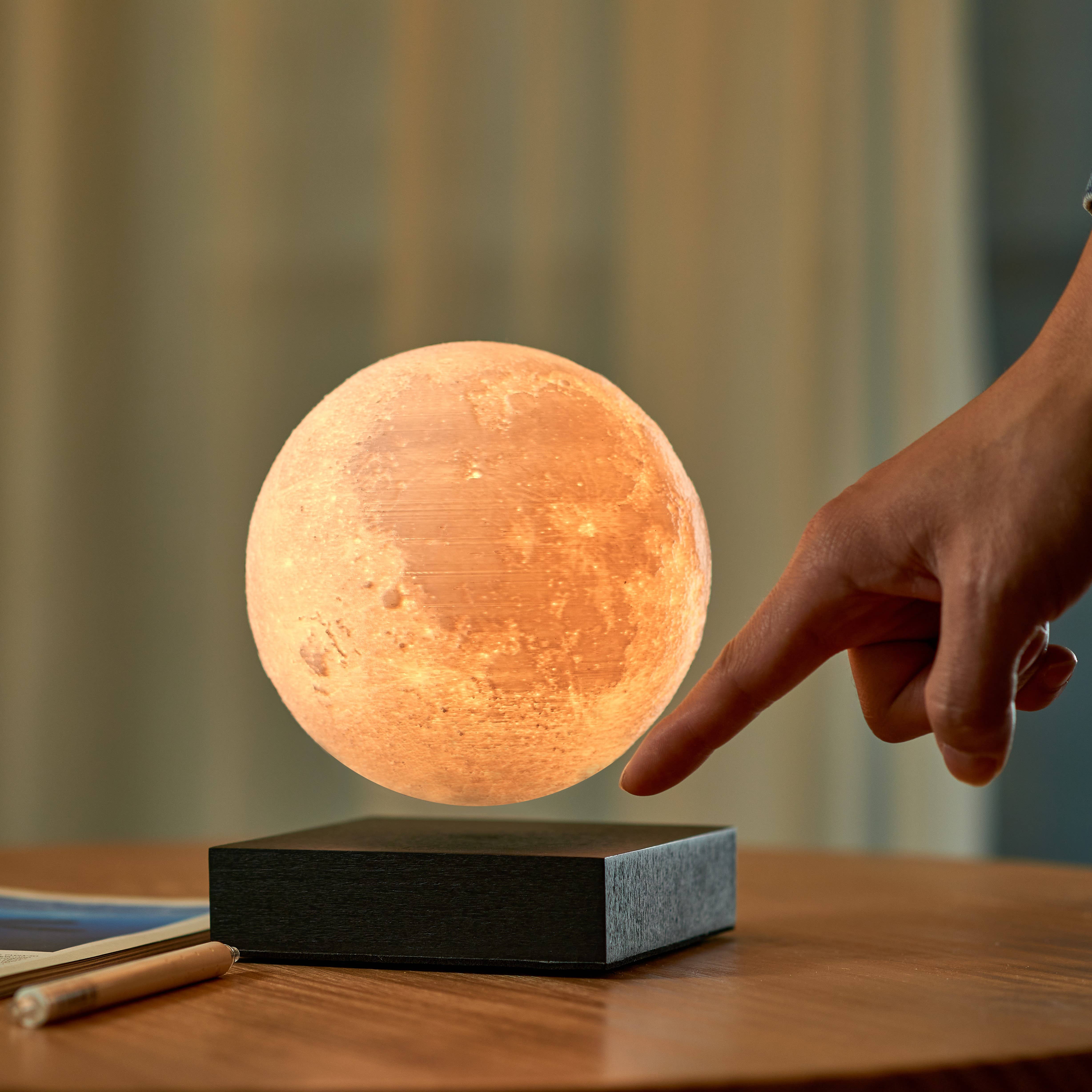 Gingko Design EU - Wholesale Accent/Desk Lamp - Gingko Smart Moon Lamp0