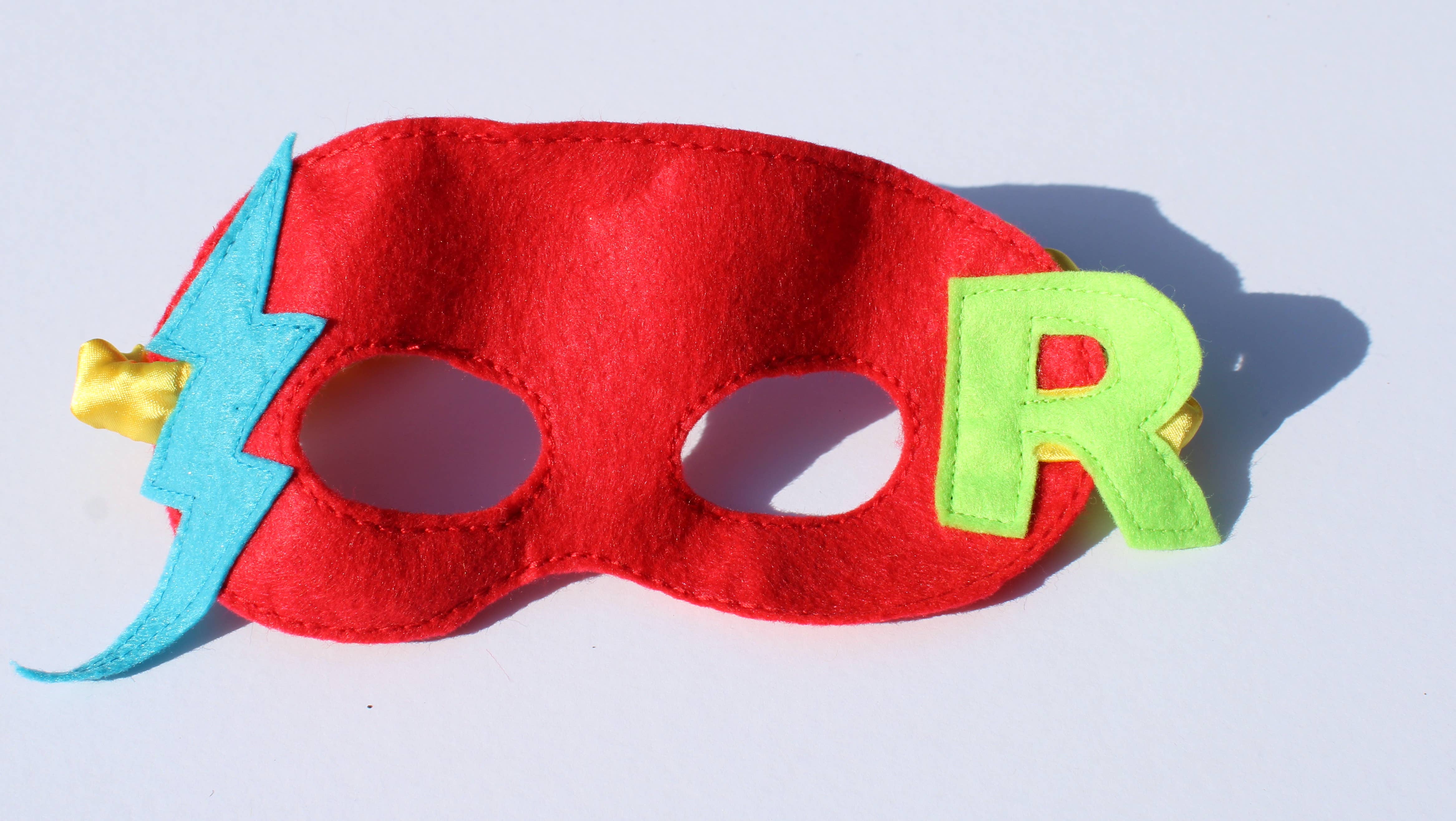 The Flat Of Kat – wholesale Costume – Child – Personalised Children’S Superhero Eye Masks With Alphabet3